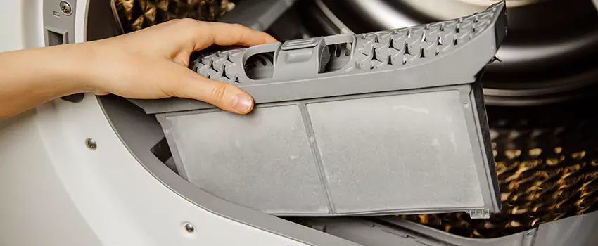 Signs Of A Clogged Dryer Lint Trap in Plainfield, New Jersey